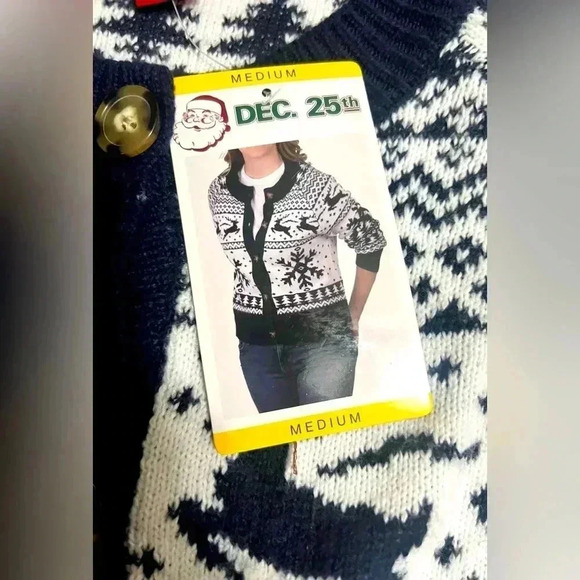 DEC. 25TH Womens Cardigan Long Sleeve BLACK/WHITE WINTER Snowflake/REINDEER M - Picture 2 of 4